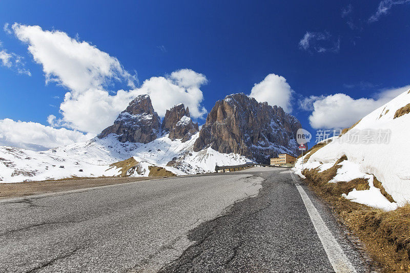 意大利Dolomites, Sella massif的阿尔卑斯公路